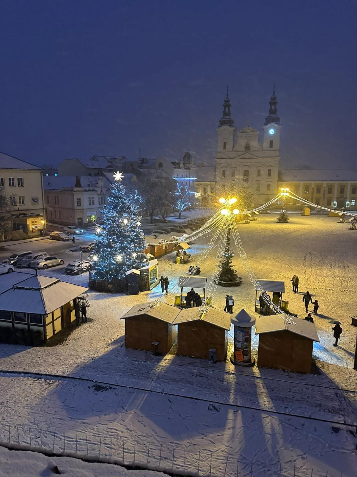 Hotel Slunce Uherské Hradiště Exteriör bild